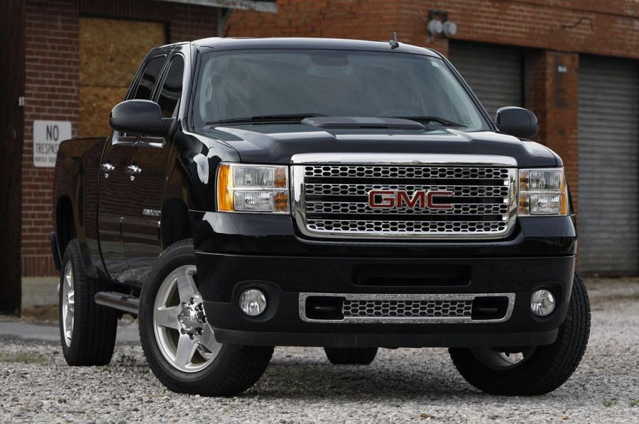  GMC Sierra Denali 2011 года  (фото 30 из 42)